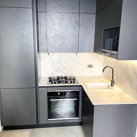 Apartamento Bilocale Zona Navigli Milán Exterior foto